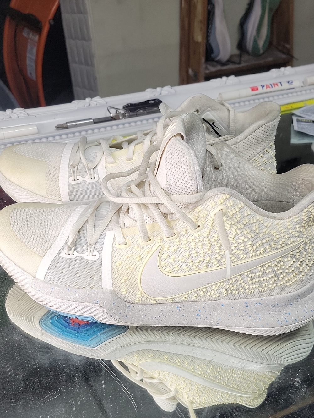 Mens 9 Nike Kyrie 3 Azurie Elizabeth White Shoes 852395-101 Awesome